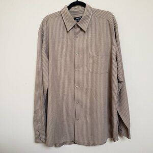 LIZ CLAIBORNE Men's Casual Buttoned Shirt